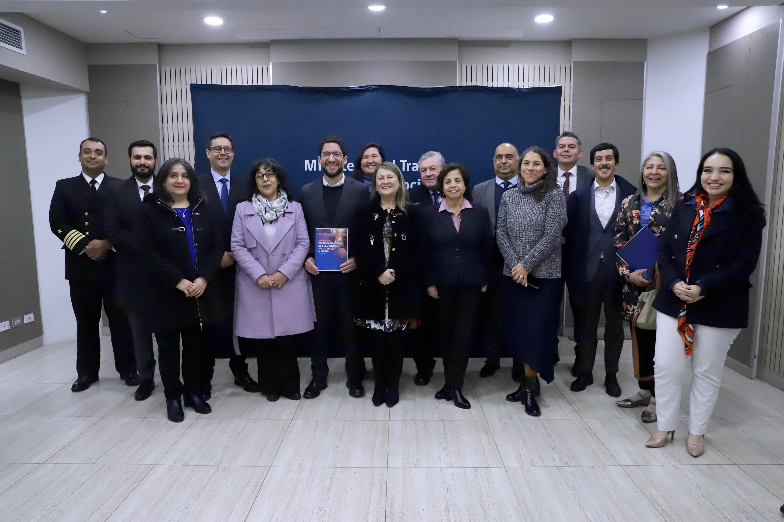 Comité de Ministros aprueba Política Nacional de Seguridad y Salud en ...